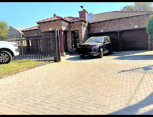 4 BEDROOM HOUSE SOLD IN SILVERTON